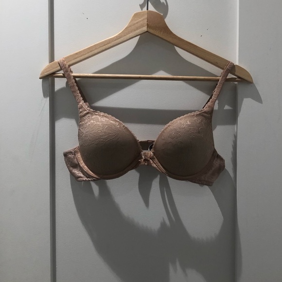 Victoria's Secret Other - Victoria’s Secret Body by Victoria Push-Up Bra